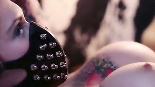 Stunning goth hottie wearing mask is fucked in hot XXX scene