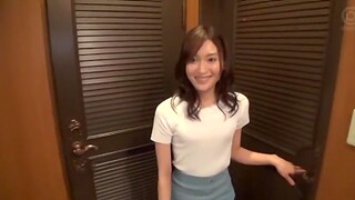Uehara Mizuho moans while getting fucked in doggy style position